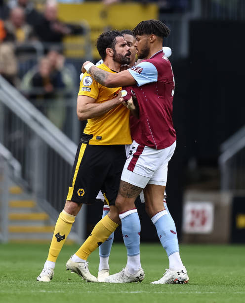 榮耀與實至 榮耀與實至