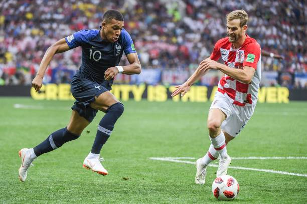 面进攻闻名 面进攻闻名