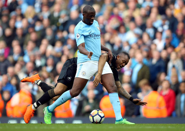 两项赛事中 两项赛事中