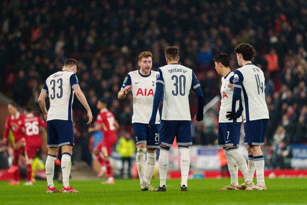 鐘挺身而出 鐘挺身而出