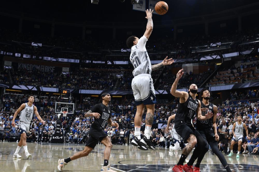 内人士的广 内人士的广