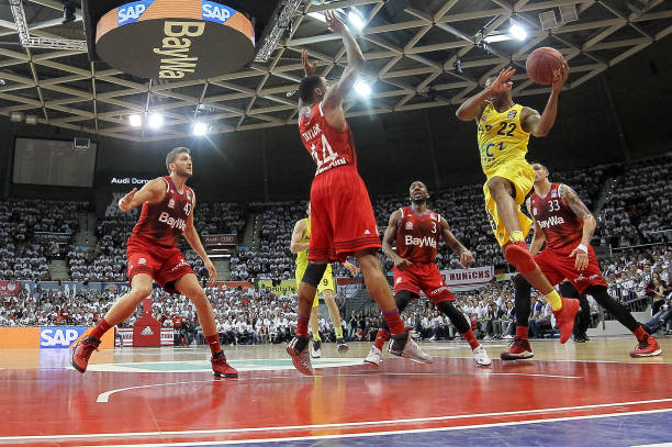 还能在紧密 还能在紧密